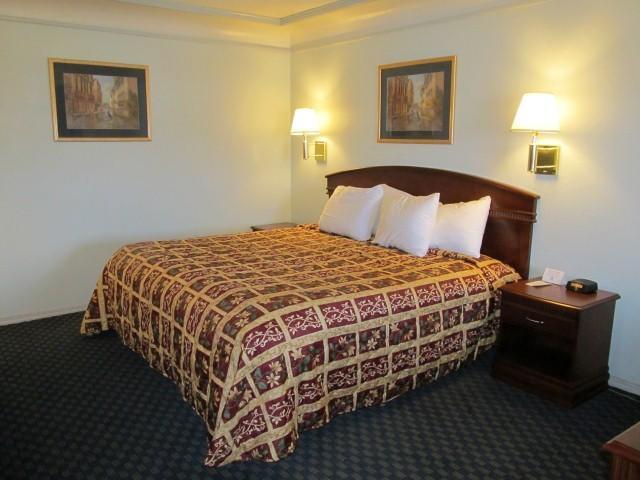 Whitten Inn Van Horn Szoba fotó
